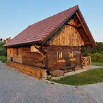 Vineyard Vinska Grajska Kasca Mirna