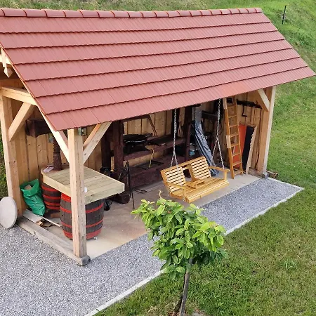 Vineyard Vinska Grajska Kasca Сasa de vacaciones