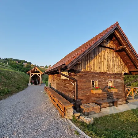 Ferienhaus Vineyard Vinska Grajska Kasca