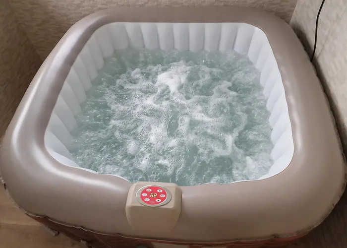 Semesterbostad Vineyard Vinska Grajska Kasca