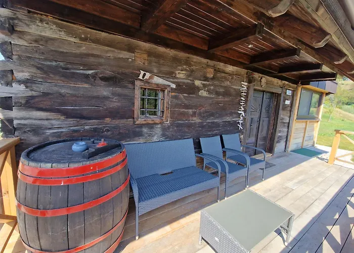 Semesterbostad Vineyard Vinska Grajska Kasca *